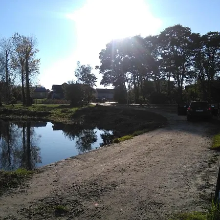 Agroturystyka U Grazynki مزرعة للإقامة Wieliszew