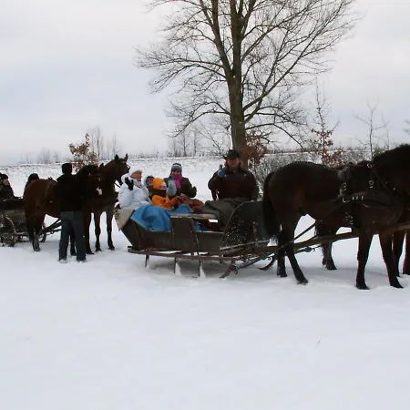 مزرعة للإقامة Agroturystyka U Grazynki *